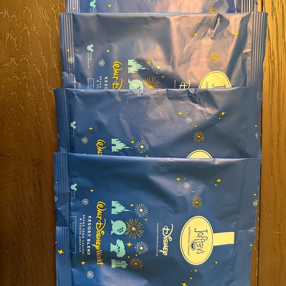 Walt Disney World Resort Blend Dark Roast Coffee - Picture 2 of 2